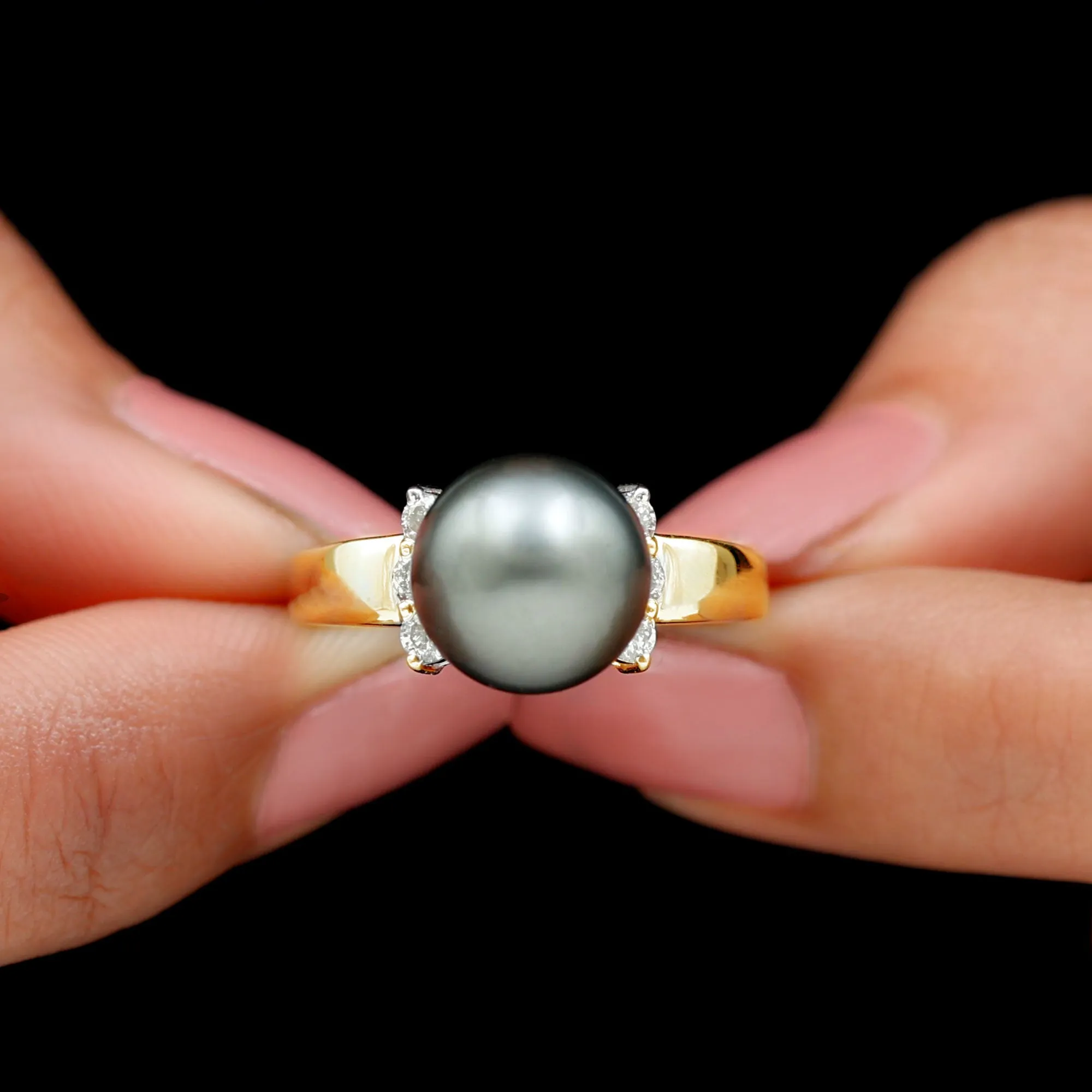 8 CT Real Tahitian Pearl Solitaire Ring with Diamond