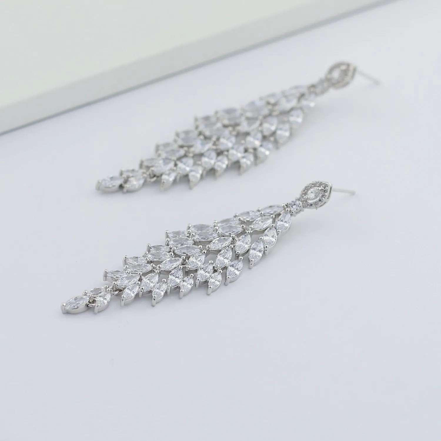 Cubic Zircon CZ Copper Wedding Dangle Wedding Earring CE10121
