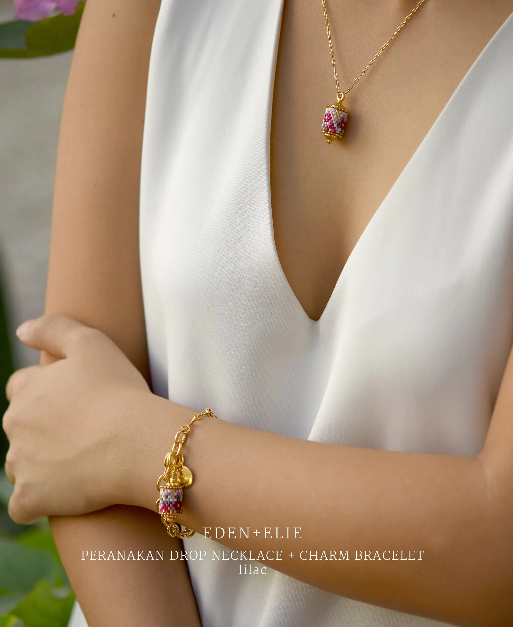 EDEN   ELIE Modern Peranakan gold charm bracelet - lilac