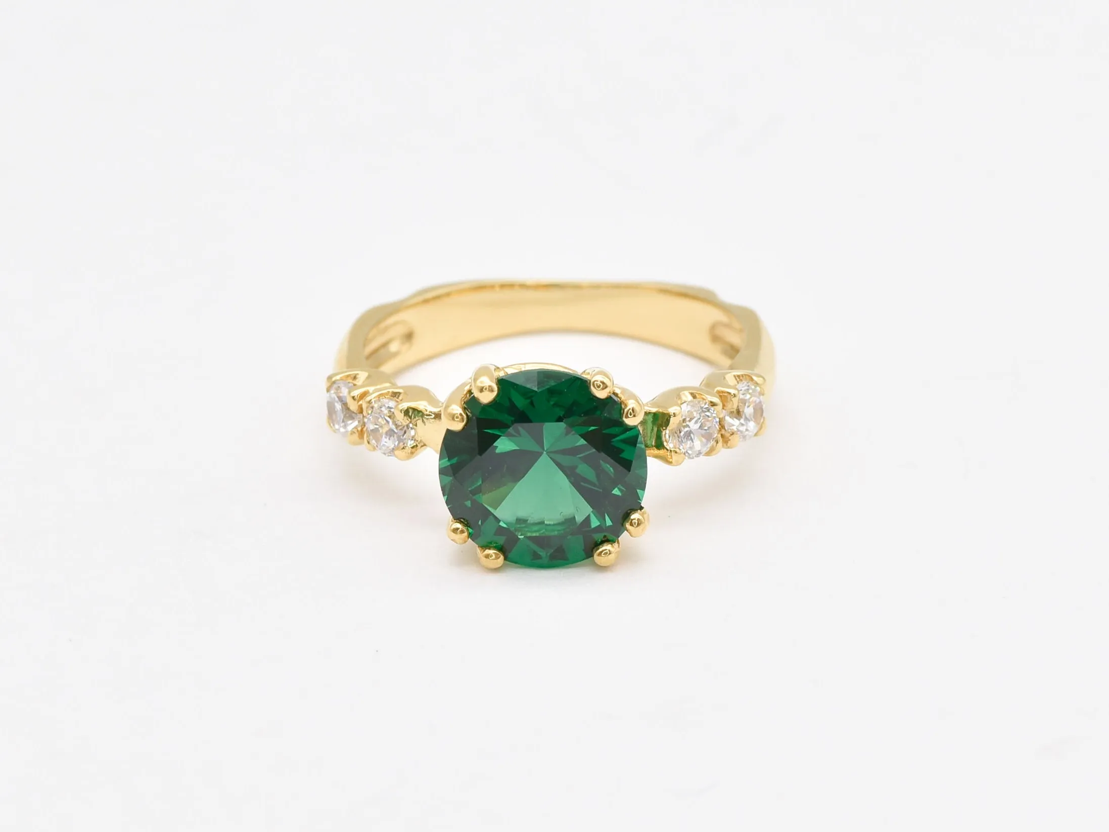 Gold Emerald Ring - Green Round Ring - VIntage Engagement Ring