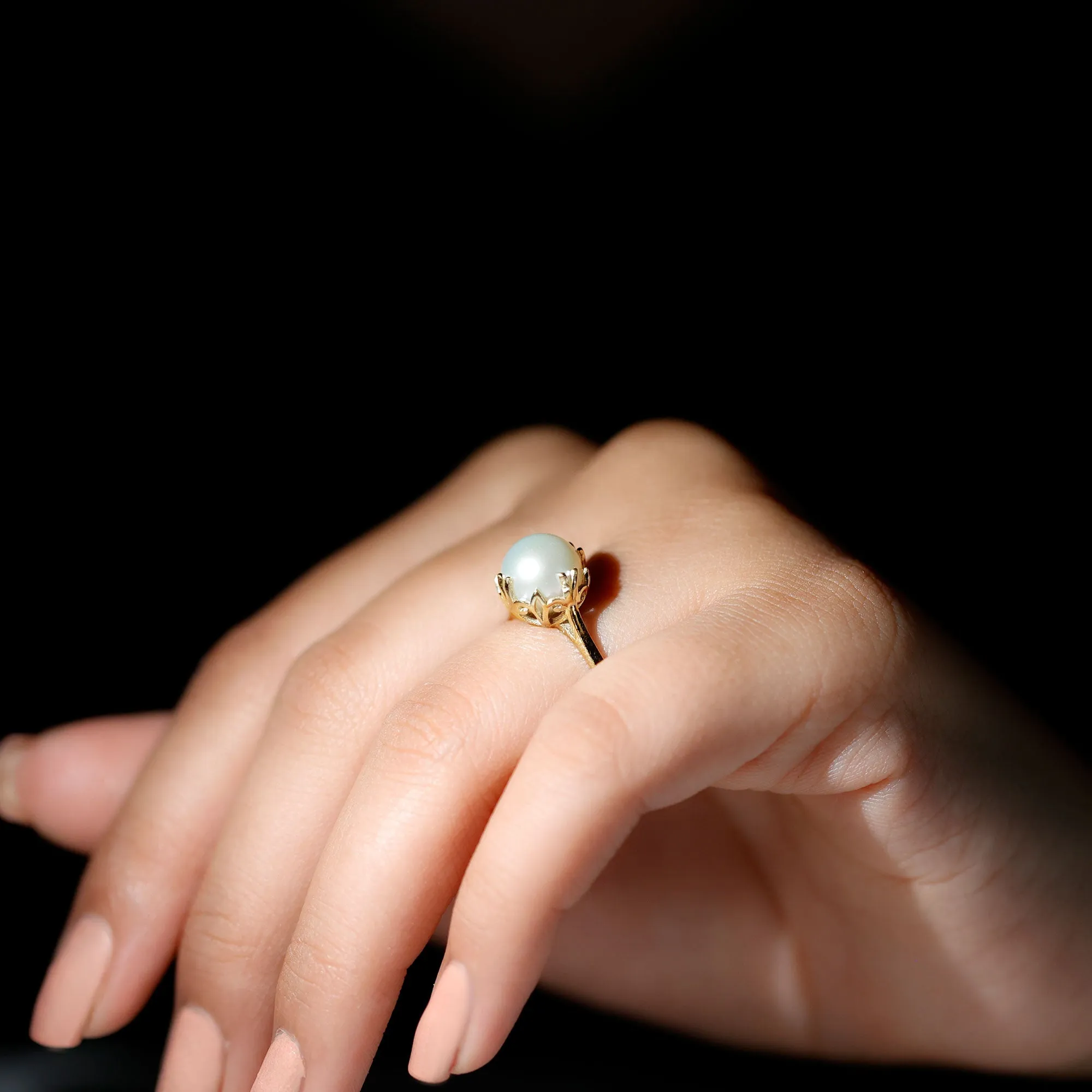 Natural Freshwater Pearl Solitaire Flower Ring