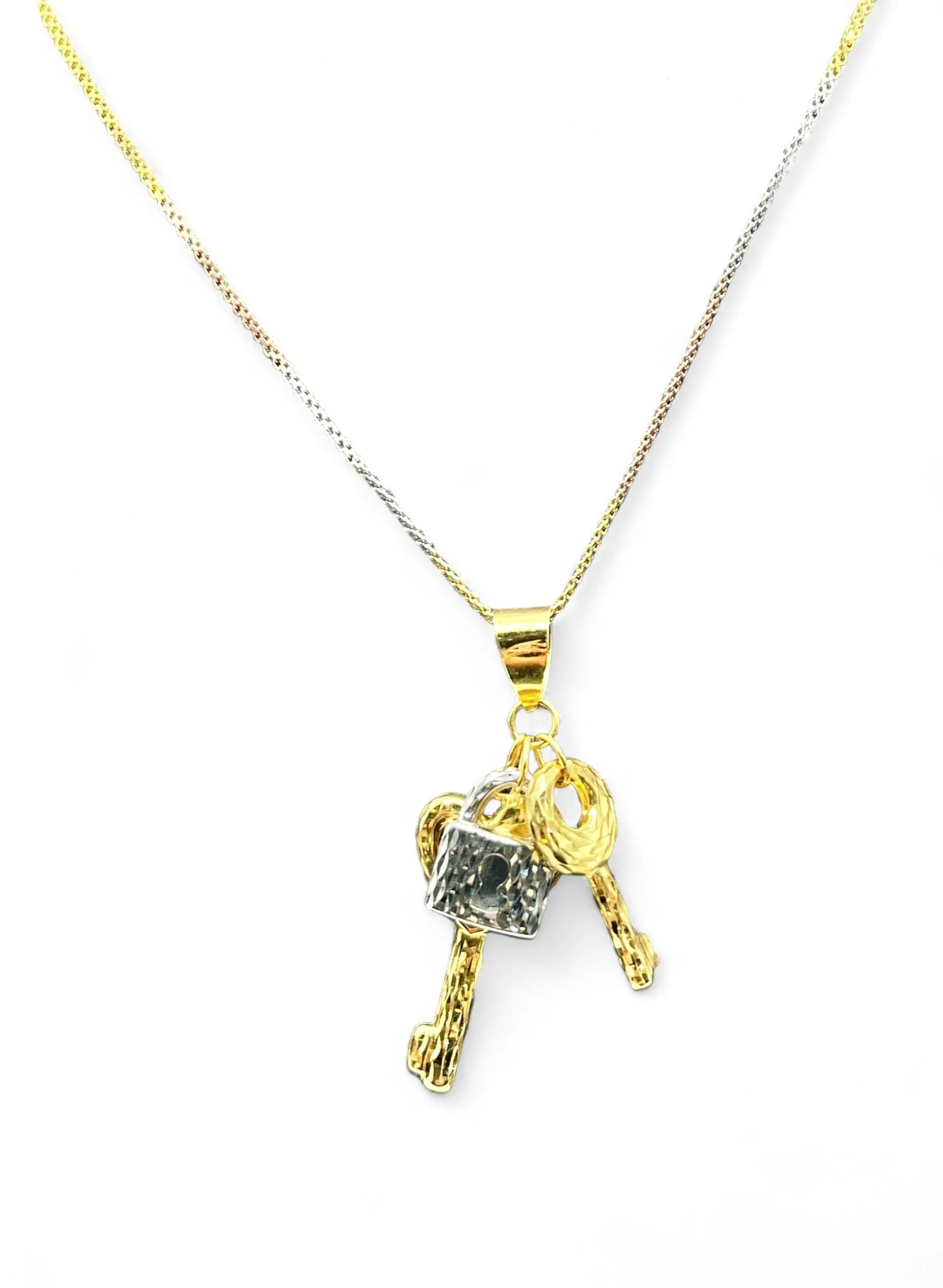 TRI COLOR CHAIN WITH TWO TONED LOCK AND KEY
