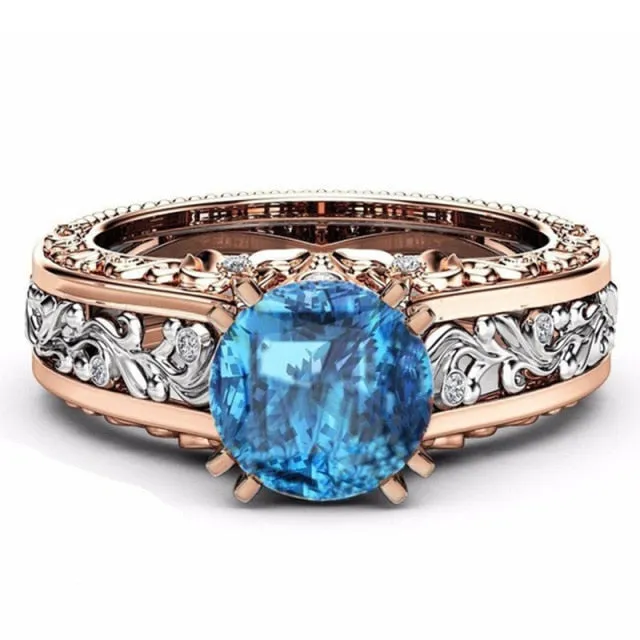 Wedding Jewelry Romantic Round Cut Zircon Engagement Ring for Women in Gold Color